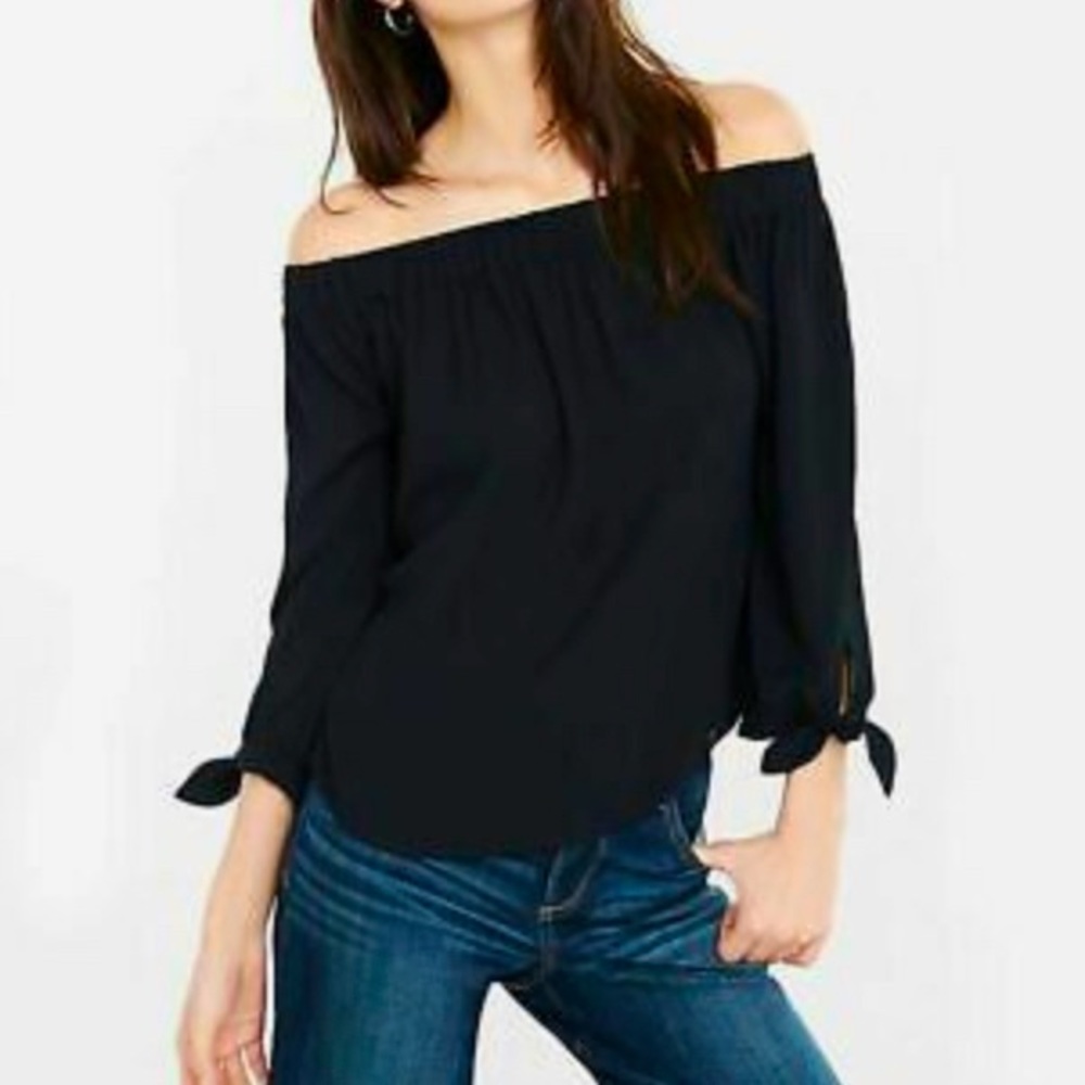 Express Black Off-The-Shoulder Top